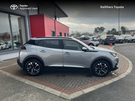 2022 Peugeot 2008 - thumbnail 3