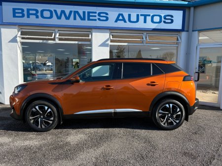 2021 Peugeot 2008 - thumbnail 6