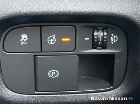 2025 Hyundai Inster Inster Elegance 49 kW €23,495 thumbnail