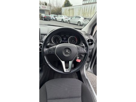 2013 Mercedes-Benz B Class  €11,000 thumbnail