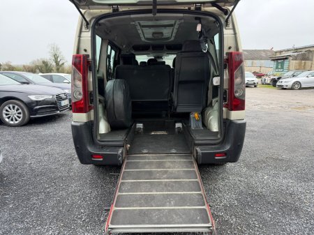 2011 Citroen Dispatch - thumbnail 19