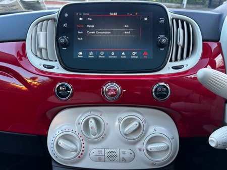 2018 Fiat 500 1.2 - 21KMS - PAN ROOF - IRISH CAR €12,900 thumbnail