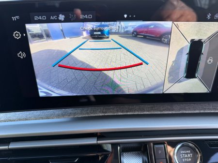 2025 Peugeot 5008 - thumbnail 12