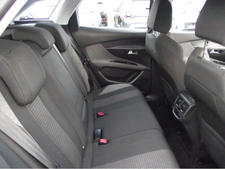 2017 Peugeot 3008 - thumbnail 12