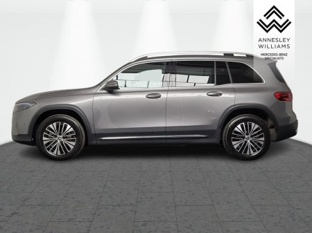 2025 Mercedes-Benz EQB - thumbnail 5