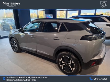 2024 Peugeot 2008 ALLURE 1.2 100 €28,950 thumbnail