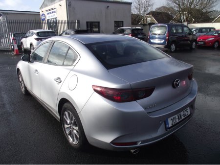 2020 Mazda Mazda3 GS-L 1.8D 4DR 116PS SKY ACTIV D €17,950 thumbnail