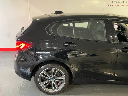 2021 BMW 1 Series - thumbnail 14