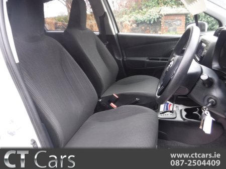 2018 Toyota Yaris VITZ 1.5 AUTO HYBRID LOW MILEAGE €11,950 thumbnail