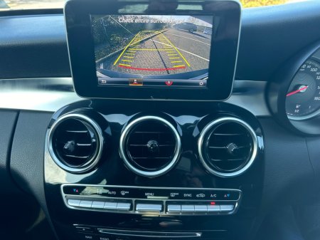 2016 Mercedes-Benz C Class - thumbnail 12