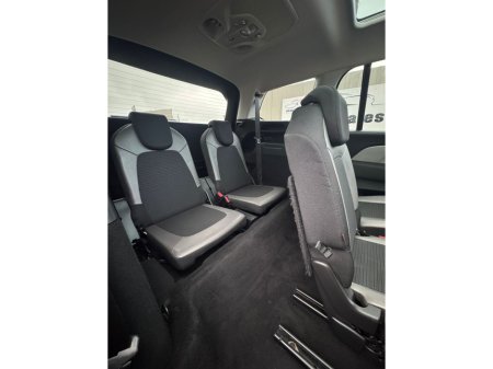2017 Citroen Grand C4 Picasso GRAND 1.6 BLUE HDI 1 120 FLAIR 120BHP 5DR €13,800 thumbnail