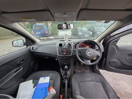 2016 Dacia Logan - thumbnail 13