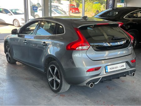2016 Volvo V40 R-DESIGN D2 €12,950 thumbnail