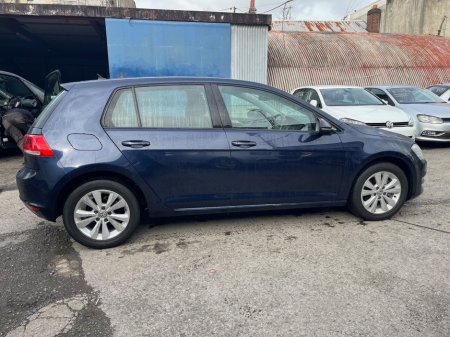 2015 Volkswagen Golf - thumbnail 2