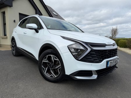 2023 Kia Sportage - thumbnail 5