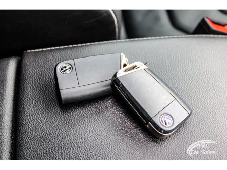 2021 Volkswagen Tiguan - thumbnail 28