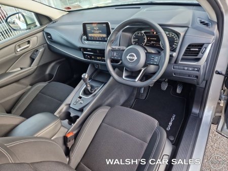 2024 Nissan Qashqai 1.3 HYB SV MY2.75 4DR €30,950 thumbnail