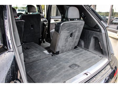 2017 Audi Q7  €37,995 thumbnail