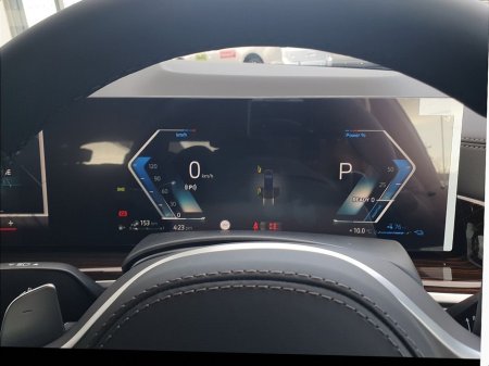 2026 BMW X5 - thumbnail 9