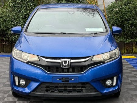 2016 Honda Fit SPORT 1.5 HYBRID // DIAMOND CUT ALLOYS // SERVICE HISTORY // PADDLE SHIFT €10,900 thumbnail