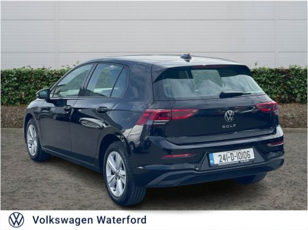 2024 Volkswagen Golf 2.0 TDI 115HP Life €27,475