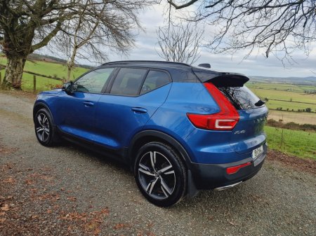 2019 Volvo XC40 R-DESIGN 5DR AUTO FINANCE AVAILABLE €27,950 thumbnail