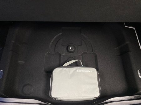 2024 Hyundai Kona - thumbnail 25