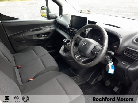 2021 Toyota Proace - thumbnail 8