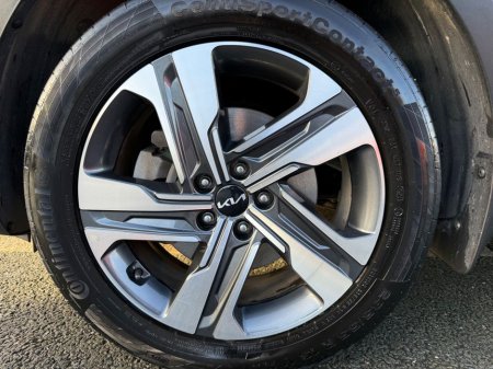 2023 Kia Sorento Phev K3 5DR Auto €46,500 thumbnail