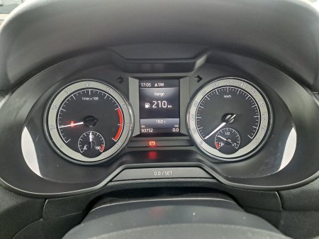 2020 Skoda Octavia - thumbnail 38