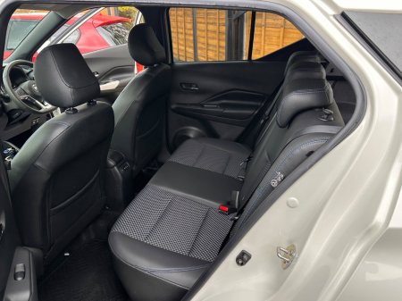 2020 Nissan Juke - thumbnail 11