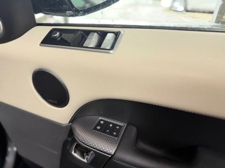 2022 Land Rover Range Rover Sport HSE DYN Phev Auto €62,777 thumbnail