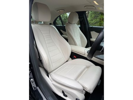 2022 Mercedes-Benz E Class - thumbnail 10