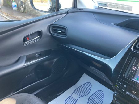 2020 Toyota Prius 1.8i HYBRID PETROL AUTOMATIC €19,900 thumbnail