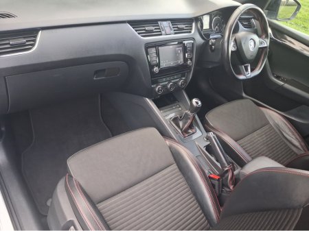 2017 Skoda Octavia 2.0 TDI VRS 184PS 5DR €15,950 thumbnail
