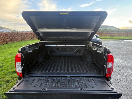2021 Nissan Navara 2.3 DCI N-GUARD  AUTO 188BHP thumbnail