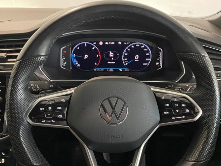 2023 Volkswagen Tiguan - thumbnail 8