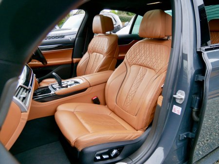 2022 BMW 7 Series  €62,950 thumbnail