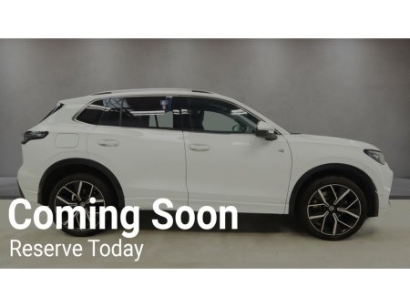 2025 Volkswagen Tiguan - thumbnail 5