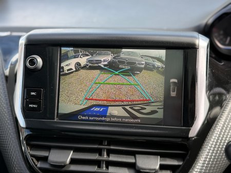 2016 Peugeot 2008 - thumbnail 29