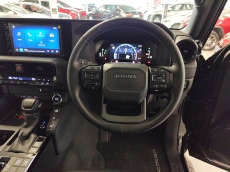 2025 Toyota Landcruiser TWO SEAT COMMERCIAL (N1) €68,995 thumbnail