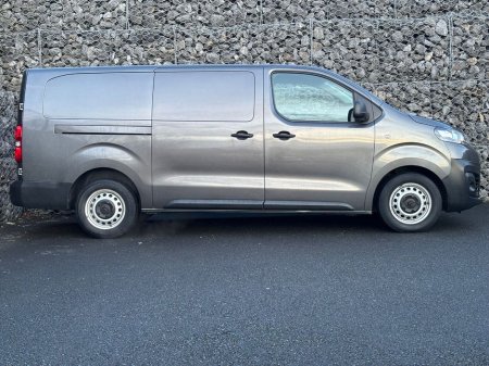2022 Citroen Dispatch 1000 ENT PRO B-H XL ENTERPRISE BLUEHDI S/S €15,086 thumbnail