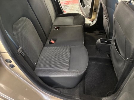 2019 Dacia Duster 1.5 Blue dCi 115 Comfort €11,950 thumbnail