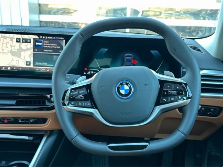 2026 BMW 3 Series 330e Sport thumbnail