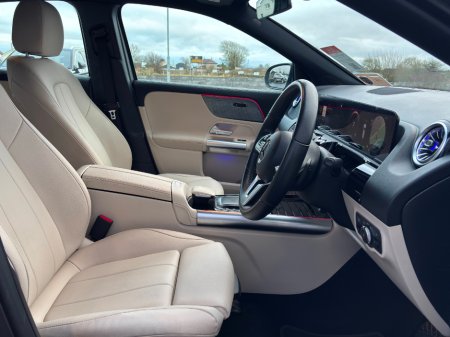 2023 Mercedes-Benz EQA - thumbnail 8