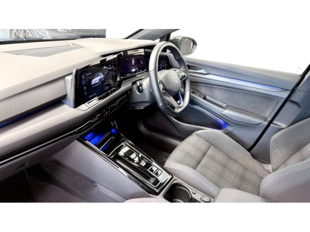 2023 Volkswagen Golf - thumbnail 14