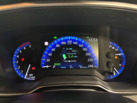 2020 Toyota Corolla HYBRID LUNA H/B AUTO €21,495 thumbnail