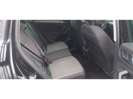 2023 Volkswagen Tiguan LIFE 2.0 TDI 122BHP TECH PK €36,950 thumbnail