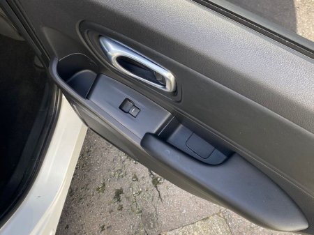 2022 Honda HR-V - thumbnail 30