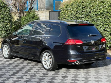 2017 Volkswagen Golf - thumbnail 5